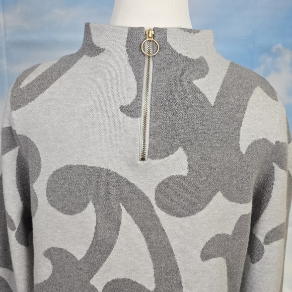 CHICO'S | PRINTED STRUCTURED MOCK-NECK SWEATER - Picture 12 of 16